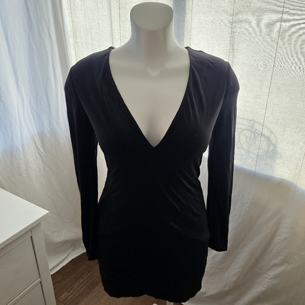 Kendall & Kylie Black Long Sleeve Plunge Bodycon Dress